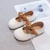 Zapatos de princesa para niñas de suela blanda y antideslizantes, bailarinas estilo bebé con lazo, zapatos de vestir formales y de actuación de color liso para niños
