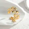 Moda europea y americana anillo de acero de titanio de cinco puntas diseño de nicho femenino sentido del temperamento tendencia anillo abierto de estrella de acero inoxidable