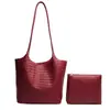 Elegante bolso tote tejido para mujer, bolso de hombro de gran capacidad para el día a día, nuevo bolso casual moderno simple madre-hija 2026