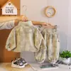 Traje para Niños para Primavera y Otoño 2026 Estilo Nuevo Infantil Elegante Camisa con Cremallera Atuendo de Otoño Bebé Casual Manga Larga Conjunto de Dos Piezas Moderno