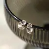 Brincos Prata Design Criativo Personalizado de Alta Qualidade, Brincos Elegantes, Brincos Atmosféricos para o Dia a Dia, Novo Estilo Quente para Mulheres em 2025