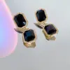 Colar de Cristal Preto da Idade Média Corrente de Colar de Nicho de Luxo Leve para Mulheres Corrente de Lã com Sensação de Alto Padrão Acessórios de Colar Atmosféricos de Alto Padrão