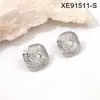 Pendientes de Acero Inoxidable Chapado en Oro de 18 Quilates de Alta Gama, Moda Europea y Americana, Lujo Accesible y Pendientes Versátiles Geométricos de Acero de Titanio