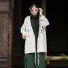 26 Cardigan Feminino de Algodão e Linho Outono Novo Estilo Renda Desgastada com Cadarço, Peça de Roupa Feminina Estilo Boêmio Único e Moderno