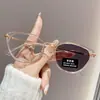 Óculos Miopia Fotocromáticos Retrô Cat-Eye para Mulheres, Ultraleves, Anti-Luz Azul, Óculos de Miopia Prontos para Proteção Ocular