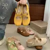 2026 Nuevos Zapatos de Mujer Mary Jane Estilo Suave con Tira Cruzada y Punta Redonda Aumentadores de Altura de Corte Bajo Zapatos Individuales Zapatos de Noche Franceses
