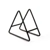 Huidian Personalizado Simple Estante para Posavasos de Casa Estante para Platillos Alfombrilla Estante de Almacenamiento Taza de Café Triangular Soporte Metálico