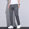 Pantalones Casuales Rectos Ajustados de Lujo Ligero para Hombre Primavera 2026, de Moda, Sencillos, Versátiles, Adelgazantes, Pantalones Ligeros de Negocios para Hombre