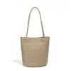 Bolso de Cubo Tejido de Gran Capacidad Clásico Minimalista Urbano Moda Elegante Correa Fina de Gama Alta Bolso de Hombro o Axila
