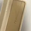 Colar de Figura de Oito Tendência Versátil em Prata Esterlina S925 Banhado a Ouro 18K para Mulheres, Corrente Clássica Simples de Clavícula Mobius com uma Vibração Legal