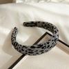 Diadema de Diseño Nicho Nuevo 2025 con Estampado de Leopardo Flocado Diadema Elegante y de Alta Gama Diadema de Cráneo Alto Accesorios para el Cabello para Mujeres