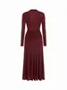 Vestido largo de otoño/invierno europeo y americano, sexy, ajustado, moderno, plisado, de manga larga, base roja con abertura