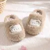 Novas e fofas pantufas de pelúcia de gato de desenho animado de algodão para mulheres, com forro de fleece adicional para aquecimento, respirabilidade e solas antiderrapantes, perfeitas para usar em ambientes internos no outono e inverno