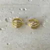 Pendientes de Plata de Ley 925 con Aguja y Concha, Diseño Minimalista, Únicos y Elegantes, Pendientes de Moda Versátiles