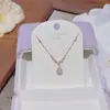 Collar Cuadrado Geométrico Lujo Ligero Nicho Sentido de Alta Gama Cadena para Clavícula Temperamento Fresco y Refinado Collar Versátil para el Día a Día