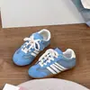 Zapatillas de Entrenamiento Alemanas para Niños Verano Malla Estilo Coreano para Niñas Zapatillas Deportivas Zapatos para Niños Suela Suave Transpirables Malla Simple Zapatos Forrest Gump Versátiles