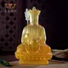 Estátua de Buda Bodhisattva Rei do Tibete de Barro Esmaltado Colorido Segurando Cajado Esmaltado Colorido Salão de Buda Templo Decoração Budista Artesanato
