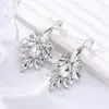Nuevos Pendientes de Moda Europea y Americana de Aleación y Cristal con Forma de Pluma, Pendientes de Alto Nivel para Mujer, Pendientes de Celebridad Estilo Retro Elegante para Fiesta de Graduación de Mujer