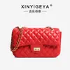 Bolsa Feminina de Luxo Estilo Chanel 2026 Nova Moda Versátil Acolchoada Transversal Casual Simples de Ombro Pequena Quadrada