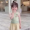 Camisola Exterior para Niñas Ropa de Verano 2026 Nuevo Estilo Tejido Delgado de Seda de Hielo Sin Mangas Top de Bebé para Verano