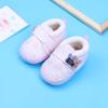 Uma geração de sapatos de bebê para o outono e inverno Nova temporada solas macias 0-1 ano de idade inverno sapatos de algodão não caem sapatos únicos sapatos masculinos para bebês e crianças pequenas