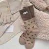 Meias de Lã Estilo Coreano com Estampa de Leopardo e Etiqueta de Ovo Outono e Inverno Grossas Quentes Color Blocking Meia de Cano Médio Enrugada Versátil Tendência Japonesa para Mulheres