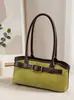 Bolso de mano vintage de gamuza mate transfronterizo, de alta gama, bolsa tipo tote de gran capacidad con detalles de cuentas de madera, adecuado para ir al trabajo, estilo femenino, directo de fábrica
