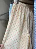 Pantalones de caminar de gasa de doble capa 100% algodón con estampado floral pequeño estilo coreano, aptos para 70 kg, para usar en interiores para estar relajado o para salir