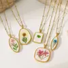 Colar de Resina com Flores Secas Naturais Estilo Europeu e Americano Pingente de Flor Eterna em Aço Inoxidável Dourado 18K Corrente para Clavícula para Mulheres Venda Quente Transfronteiriça
