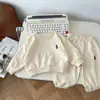 Conjunto de Sudadera Deportiva de Manga Larga con Cuello Redondo Estilo Coreano para Niños Primavera 2026, Conjunto de Dos Piezas de Ropa Infantil Fresco y Moderno Estilo Urbano