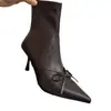 Botas Martin de Couro com Bico Fino e Salto Alto para Outono e Inverno, Estilo Maduro e Estável, Combinadas com Calças de Barra Larga