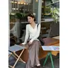 Elegante suéter de punto mezclado con cuello en V retorcido y manga larga para mujer, top de diseño ajustado para otoño e invierno