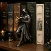 Nuevo adorno de estantería de la Parca estilo gótico transfronterizo, decoración de estantería estilo dark academia, manualidad de resina para Halloween
