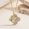 Collar Colgante Geométrico de Cobre Chapado en Oro de 18K Zirconia María Aogu Venta Cruzada Caliente Cadena de Clavícula Elegante de Nicho para Mujer