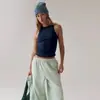 Amazon 2025 Chal sin Mangas Versátil de Color Sólido a la Moda, Corte Delgado, Adelgazante, Simple, Ropa Interior, Top Estilo Bm para Ropa de Abrigo
