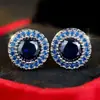 Pendientes de Botón Redondos Full Diamond con Textura Estilo Hong Kong, Estilo Nuevo Transfronterizo Tangjia para Mujer, Pendientes Redondos Huecos de Alta Gama Europeos y Americanos con Diseño Único e Innovador