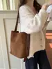 Bolso cubo de gamuza con estampado de leopardo retro de nicho coreano para otoño e invierno, bolso de mano versátil para hombro y bandolera para mujer