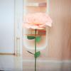 Haste de flor de 2 cm terno de flor de simulação de mão para fotografia de rua grande simulação rosa PE adereços para fotografia de casamento atacado
