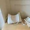 Bolsa Transversal Casual Popular Novo Estilo Sob o Braço Simples Design 2026 Para o Trabalho Nicho Temperamento Feminino Ombro Único Moda