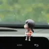 Adornos para coche de celebridad de internet al por mayor accesorios para el interior del coche muñeco de pareja besándose lindo adornos de decoración para coche eléctrico mujeres