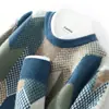 Nuevo suéter de lana para hombre de otoño e invierno, jersey de cuello redondo a rayas con bloques de color, suéter de punto de lana holgado y elegante