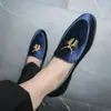 Sapatos Loafers Masculinos Casuais de Camurça com Bico de Couro, Aumentadores de Altura, Estilo Britânico Versátil e Moderno para Primavera e Outono