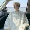 Moletom redondo oversized masculino, camiseta de manga longa, bordada, adequada como camada interna, novo estilo de outono para adolescentes
