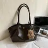 Bolso Retro de Gran Capacidad 2025 Invierno Nuevo Elegante Casual Nicho Plegado Bolso de Hombro Bolso de Mano