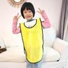 Roupa de colete de jardim de infância impermeável pintura roupas macacão respirável grande colete de crianças grandes roupas de jantar impresso LOGO