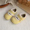 Casual Cadarço Bico Redondo Versátil Novo Birkenstock-Style Slip-On Retro 2026 Moda Retro Primavera e Outono Sapatos Infantis