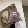 Nova Bolsa Balde Estilo Chinês Nacional para Mulheres, Nova Moda 2026 Bolsa de Ombro Versátil Bordada com Acabamento de Luxo, Bolsa Transversal