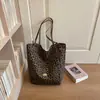 Bolsa Transfronteiriça Outono 2026 Nova Estampa de Leopardo para Mulheres, Bolsa Tote Fashion, Bolsa de Mão e Bolsa de Ombro Casual de Grande Capacidade para o Dia a Dia