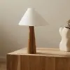 Lámpara de pie de madera maciza en estilo retro japonés wabi-sabi para sala de té, sala de estar, dormitorio, lámpara de noche, estilo madera natural, lámpara de mesa creativa para estudio