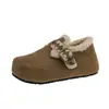 Sapatos femininos de algodão quentes, novo estilo 2026, com bordado interno para aumentar a altura e renda, sapatos baixos de inverno com forro de fleece